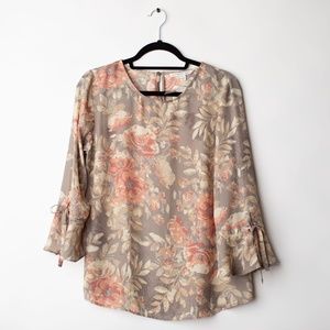 violet & claire  | Size m | NWT